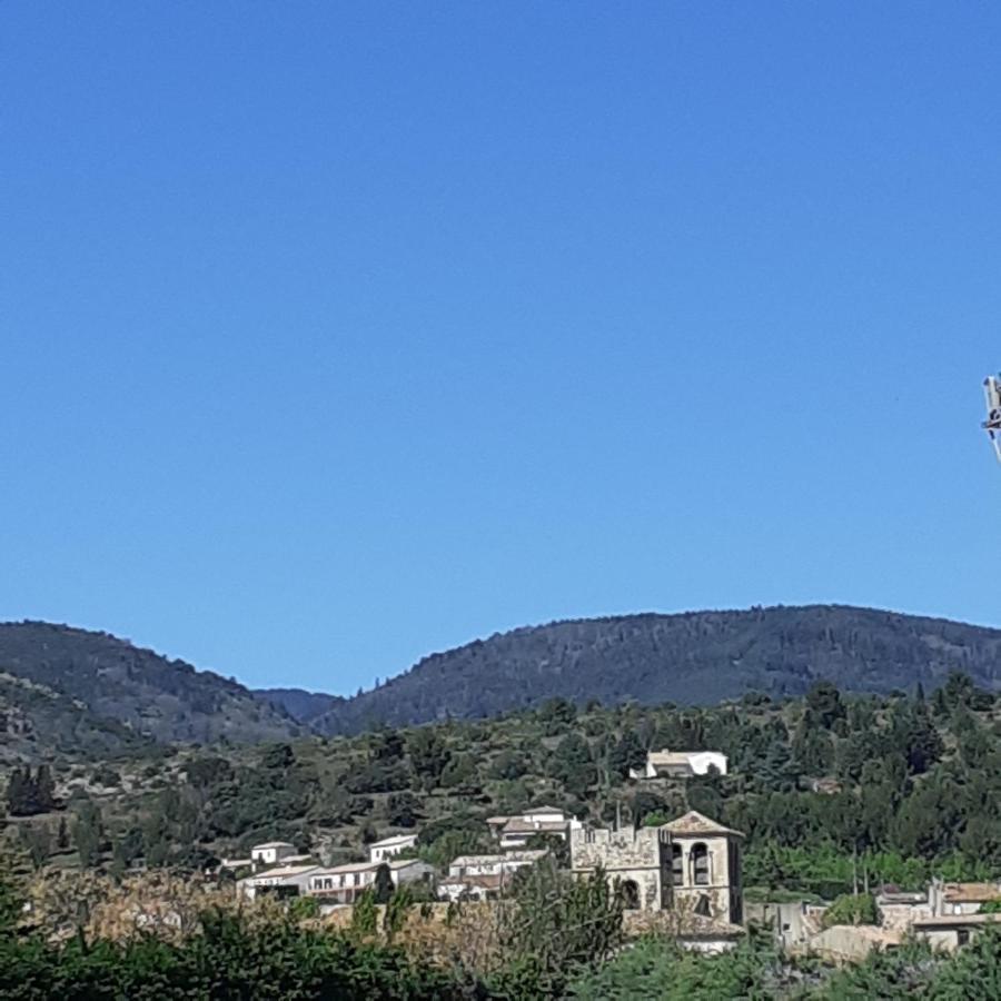 Les Deux Arches Bed & Breakfast Caunes-Minervois Exterior photo